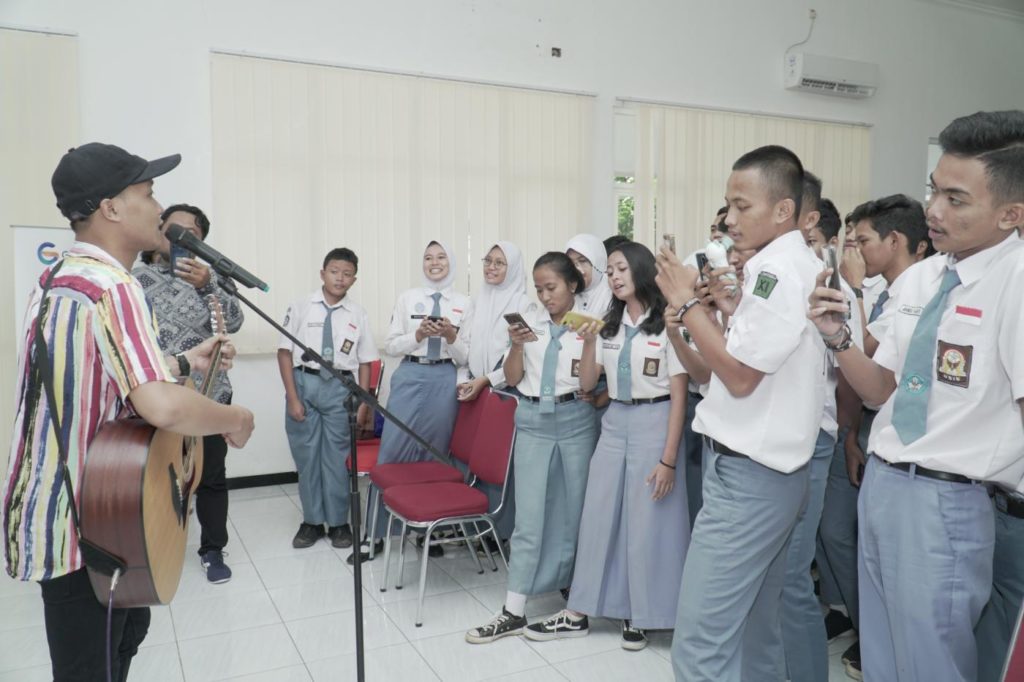 Gmedia-Goes-To-School-Smk-N-11-Semarang